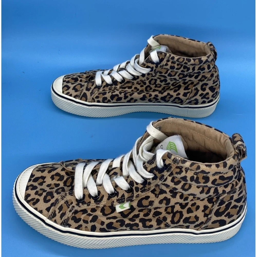 Cariuma OCA High Stripe Leopard Sneakers Size Women‎ 7.5 (Mens 6)  Leopard Print
